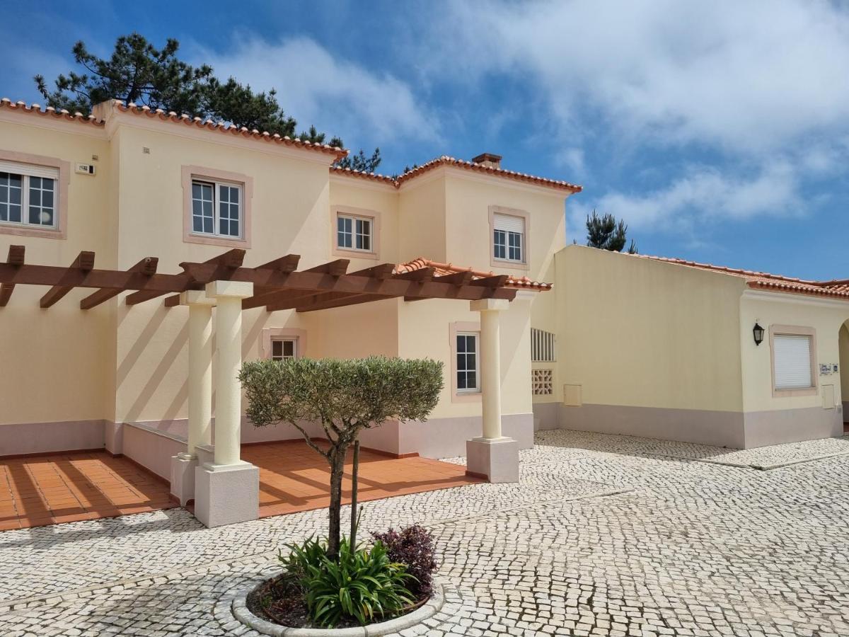 Praia D'El Rey - Townhouse Dom Duarte Amoreira  Esterno foto